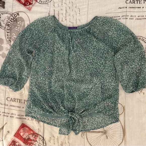 NWOT WEST KEI BLOUSE SIZE MEDIUM! - Picture 5 of 8